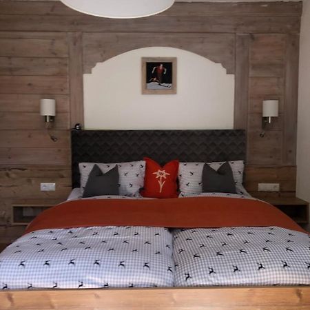 Ferienwohnung Haus am Wald Neustift im Stubaital Exterior foto
