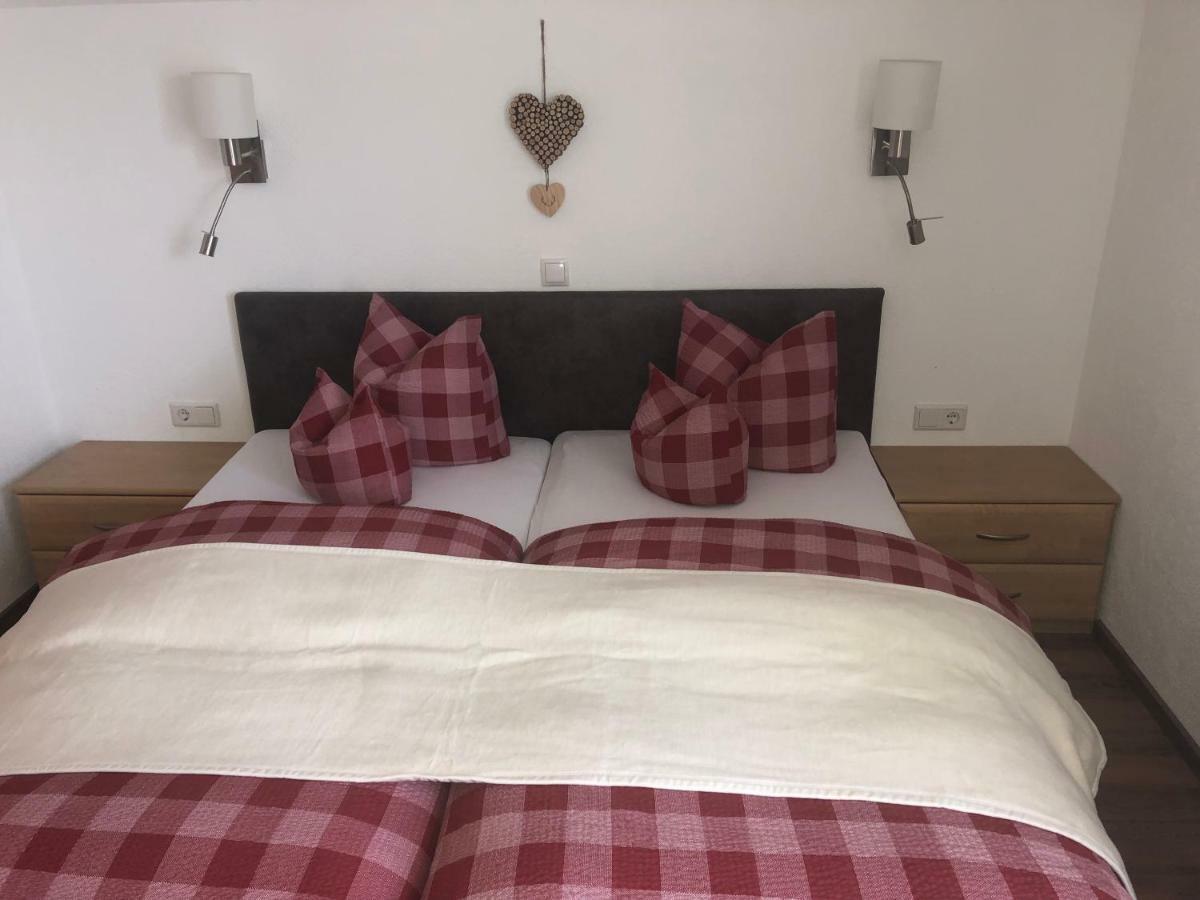Ferienwohnung Haus am Wald Neustift im Stubaital Exterior foto